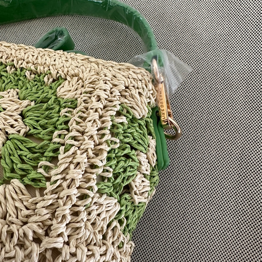 NWT LIKEDREAMS Green and Cream Women's Crochet Shoulder Bag - Picture 5 of 10